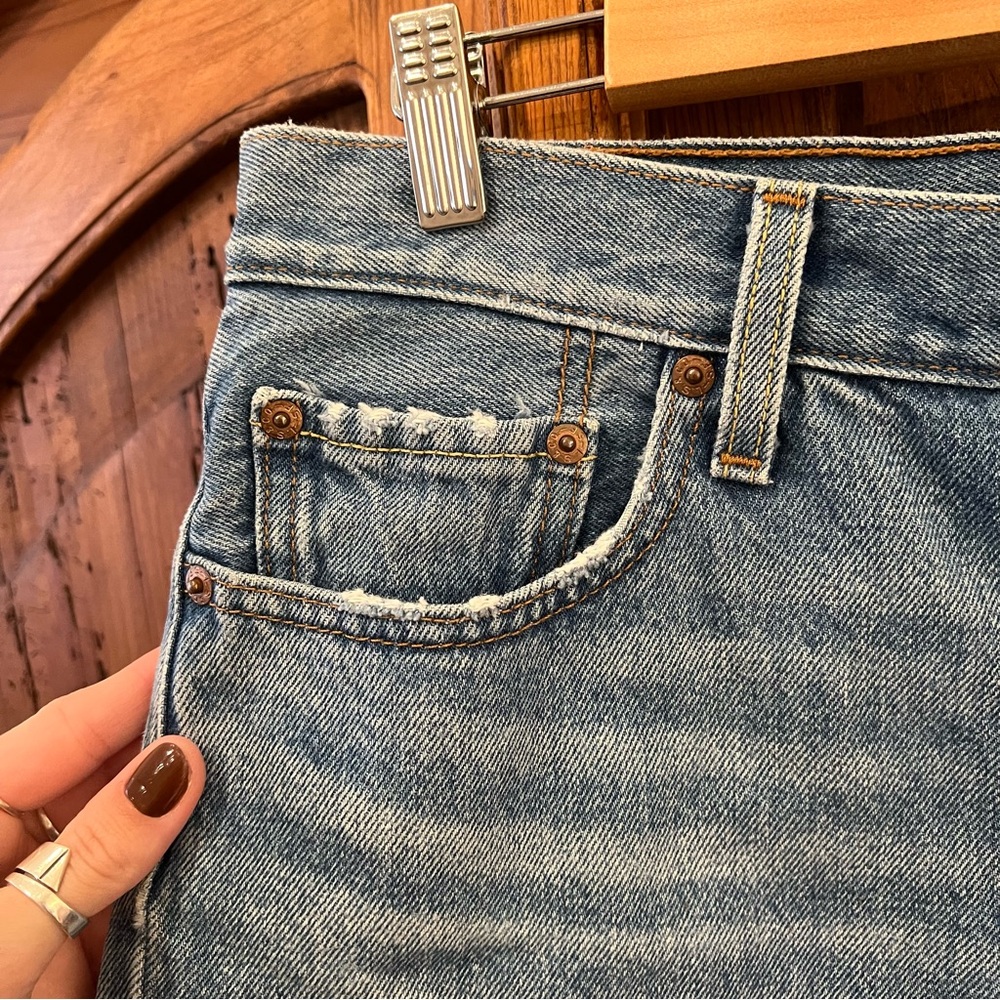 Levi’s 501 Distressed Denim Shorts - Picture 3 of 12